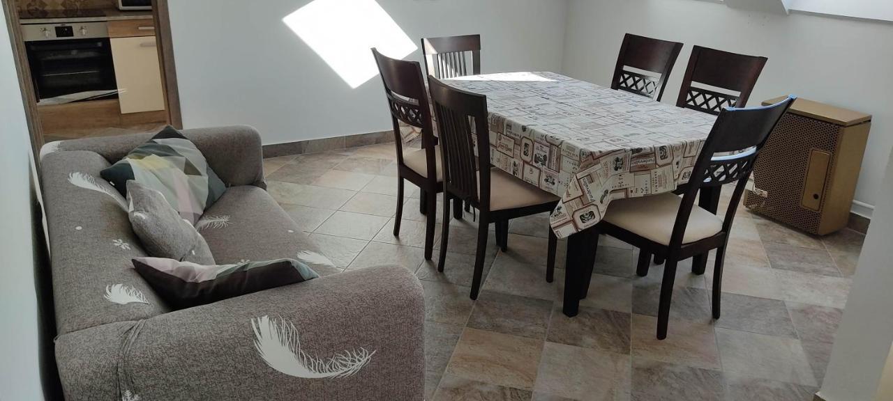 Timar Apartman Eger Zewnętrze zdjęcie