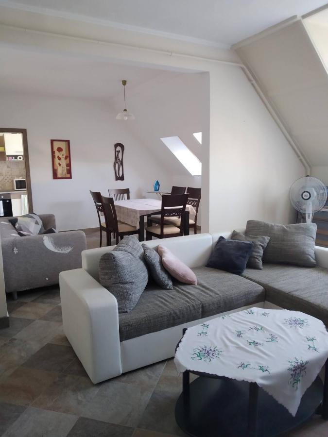 Timar Apartman Eger Zewnętrze zdjęcie