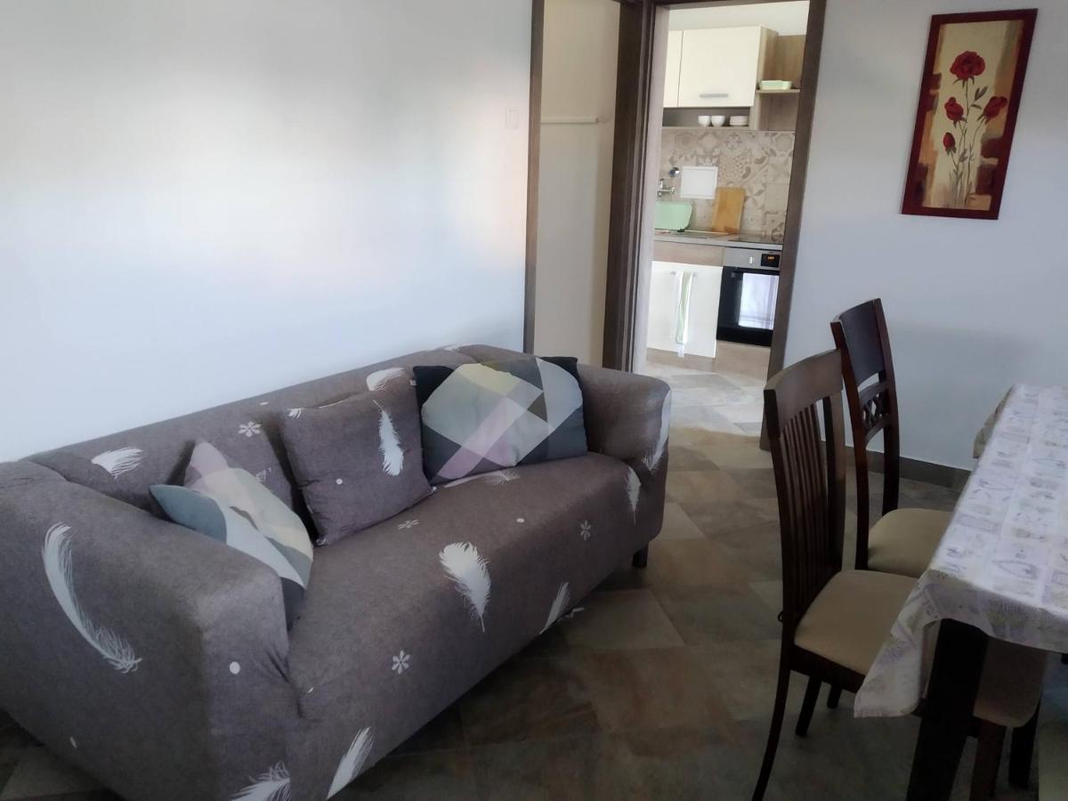 Timar Apartman Eger Zewnętrze zdjęcie