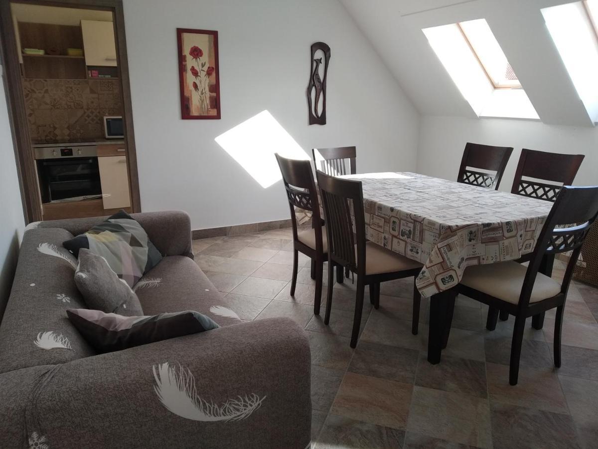 Timar Apartman Eger Zewnętrze zdjęcie